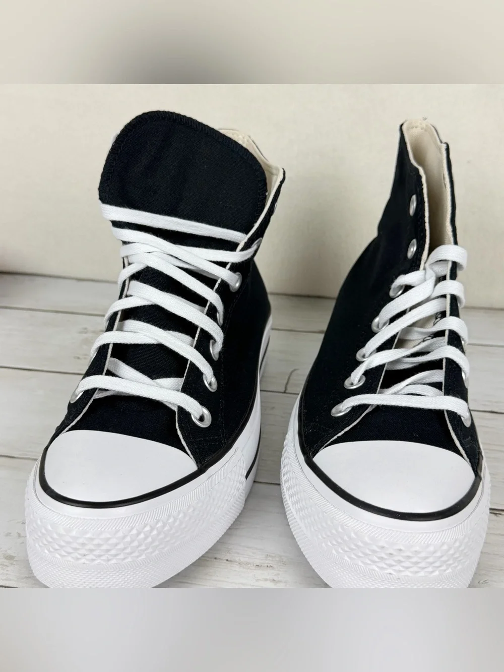 Women's Converse Taylor All Star Lift Hi Size 8 Black/White 560845F New with Box - Picture 9 of 11